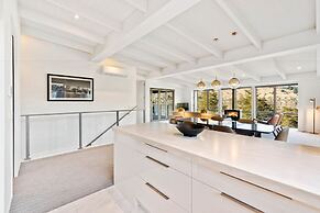 The Rees Hotel and Luxury Apartments