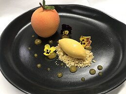 The Rees Hotel and Luxury Apartments