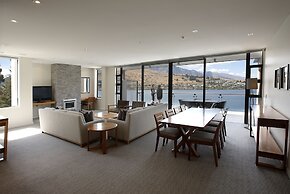 The Rees Hotel and Luxury Apartments