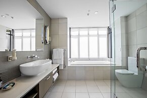 The Rees Hotel and Luxury Apartments