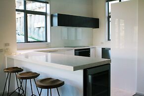 The Rees Hotel and Luxury Apartments