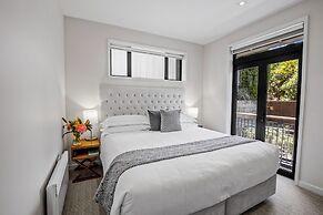 The Rees Hotel and Luxury Apartments