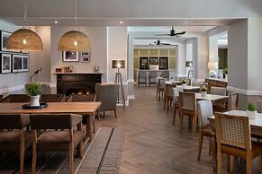 Protea Hotel by Marriott George King George