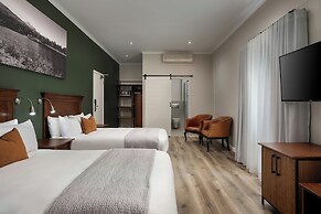 Protea Hotel by Marriott George King George