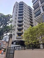 Cosmopolitan Praia Flat