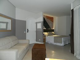 Cosmopolitan Praia Flat