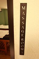 Nova Plaza Crystal Hotel & Spa