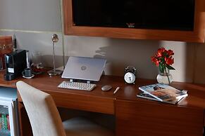 Nova Plaza Crystal Hotel & Spa