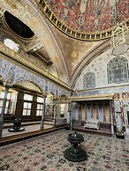 Nova Plaza Crystal Hotel & Spa