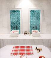 Nova Plaza Crystal Hotel & Spa