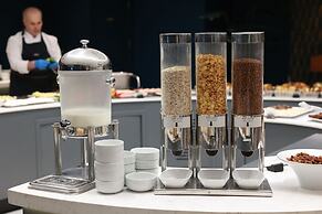 Nova Plaza Crystal Hotel & Spa