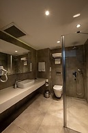 Nova Plaza Crystal Hotel & Spa