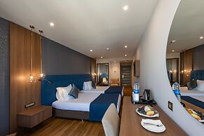 Nova Plaza Crystal Hotel & Spa