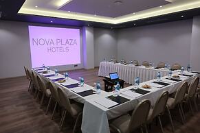 Nova Plaza Crystal Hotel & Spa