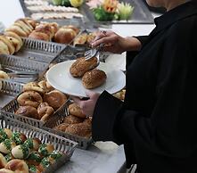 Nova Plaza Crystal Hotel & Spa