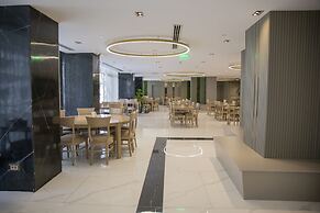 Nova Plaza Crystal Hotel & Spa