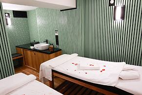 Nova Plaza Crystal Hotel & Spa