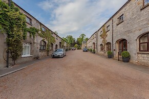 Cabra Castle Hotel