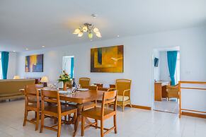 Waterfront Suites Phuket by Centara