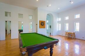 Waterfront Suites Phuket by Centara