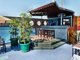 Knight Armour Hotel