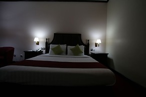 Knight Armour Hotel