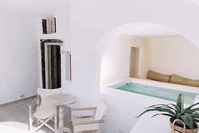Oia Mare Villas