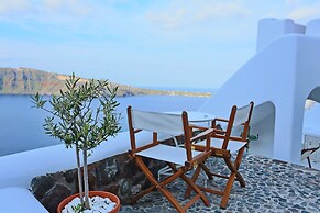Oia Mare Villas