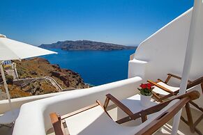 Oia Mare Villas