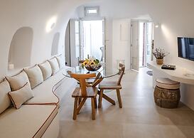 Oia Mare Villas