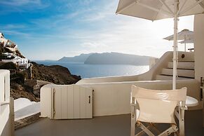 Oia Mare Villas