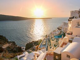 Oia Mare Villas