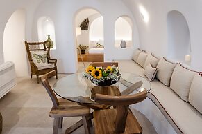 Oia Mare Villas