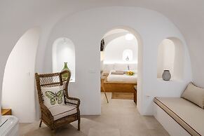 Oia Mare Villas