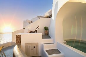 Oia Mare Villas
