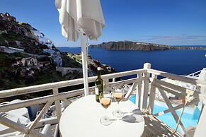 Oia Mare Villas