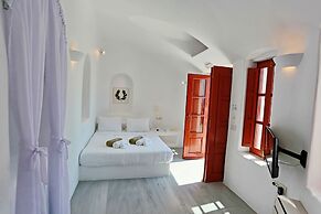 Oia Mare Villas