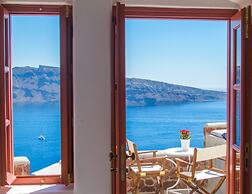 Oia Mare Villas