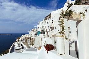 Oia Mare Villas