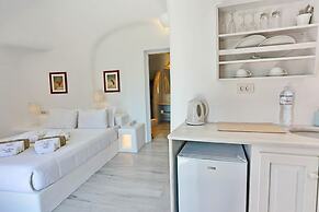 Oia Mare Villas