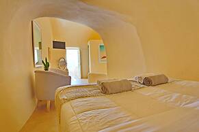 Oia Mare Villas