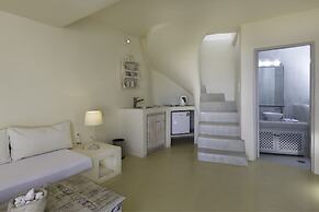 Oia Mare Villas