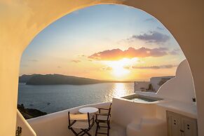 Oia Mare Villas