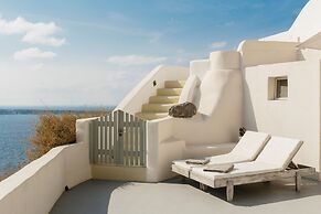 Oia Mare Villas