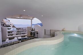 Oia Mare Villas
