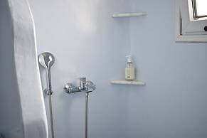 Andriani's Guest House