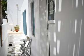 Andriani's Guest House