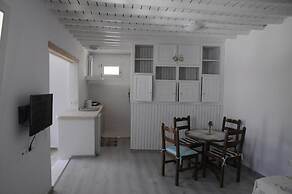 Andriani's Guest House