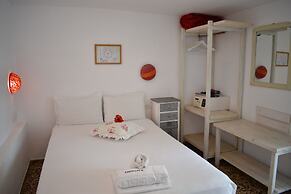 Andriani's Guest House