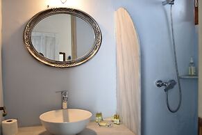 Andriani's Guest House